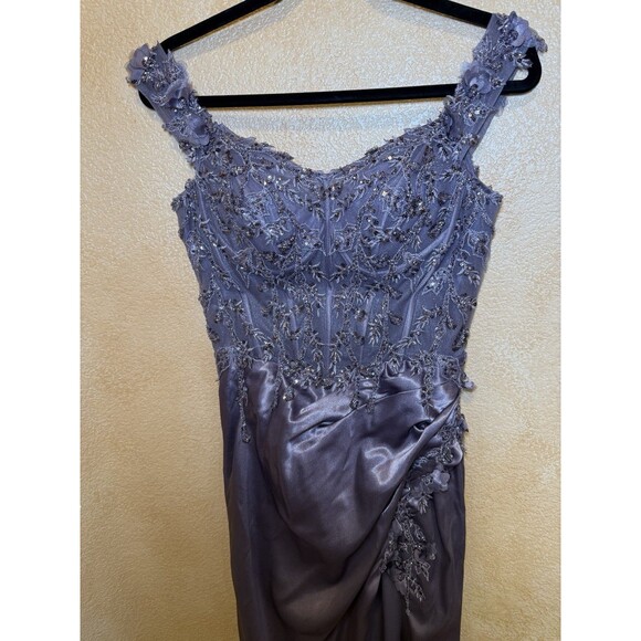 Ladivine by Cinderella Divine Lavender Off Shoulder Gown M Sequin Formal Dress - Picture 16 of 16